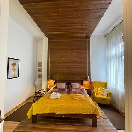 Amber Pearl Apartment 2 Rooms And 2 Bathrooms At Kalvin Square 부다페스트 외부 사진