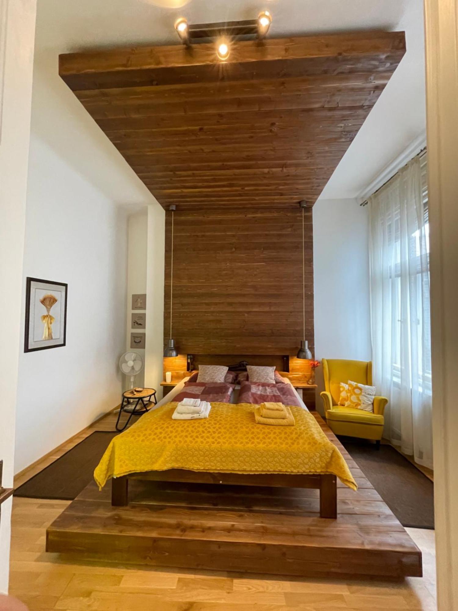 Amber Pearl Apartment 2 Rooms And 2 Bathrooms At Kalvin Square 부다페스트 외부 사진