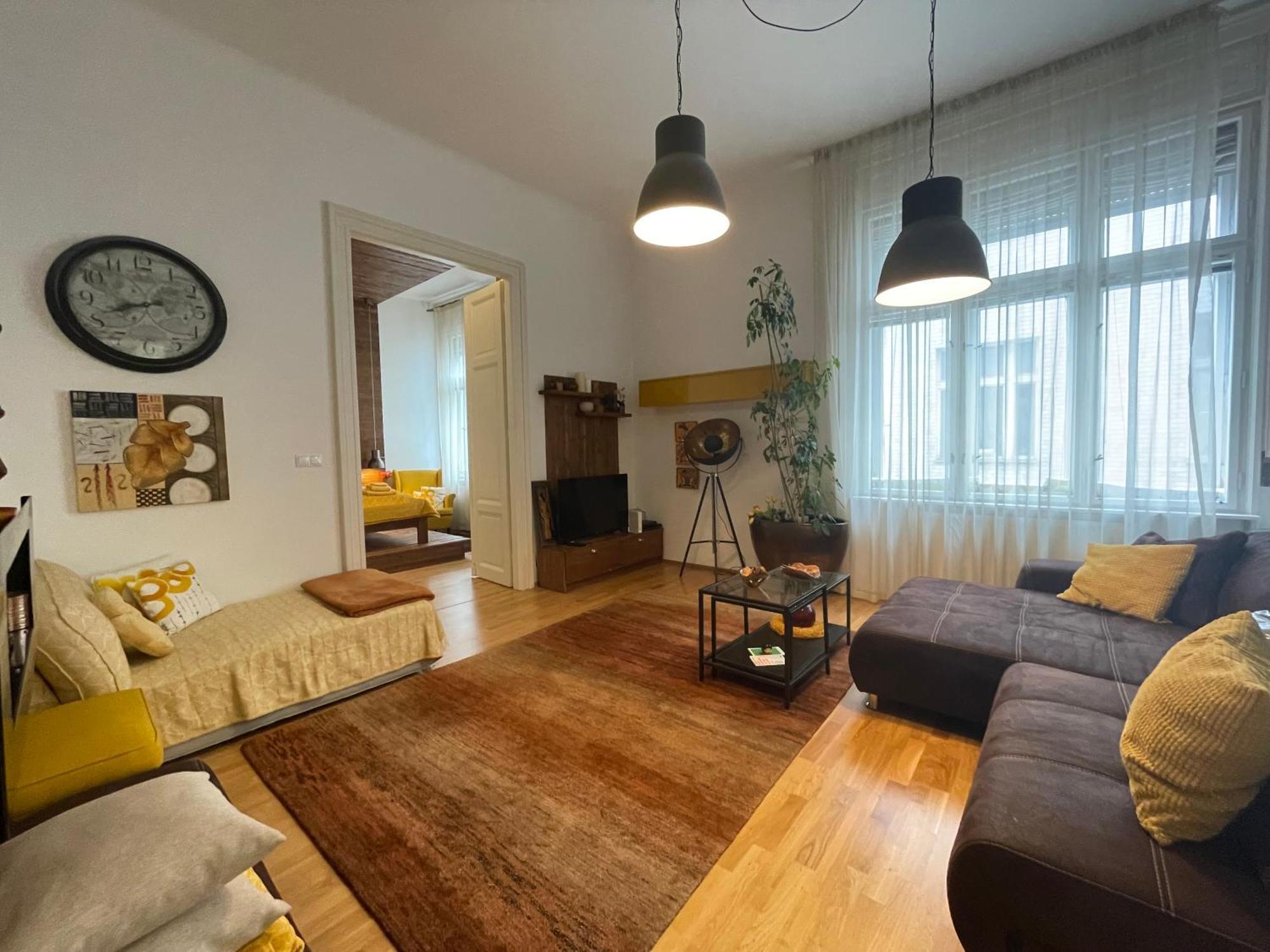 Amber Pearl Apartment 2 Rooms And 2 Bathrooms At Kalvin Square 부다페스트 외부 사진