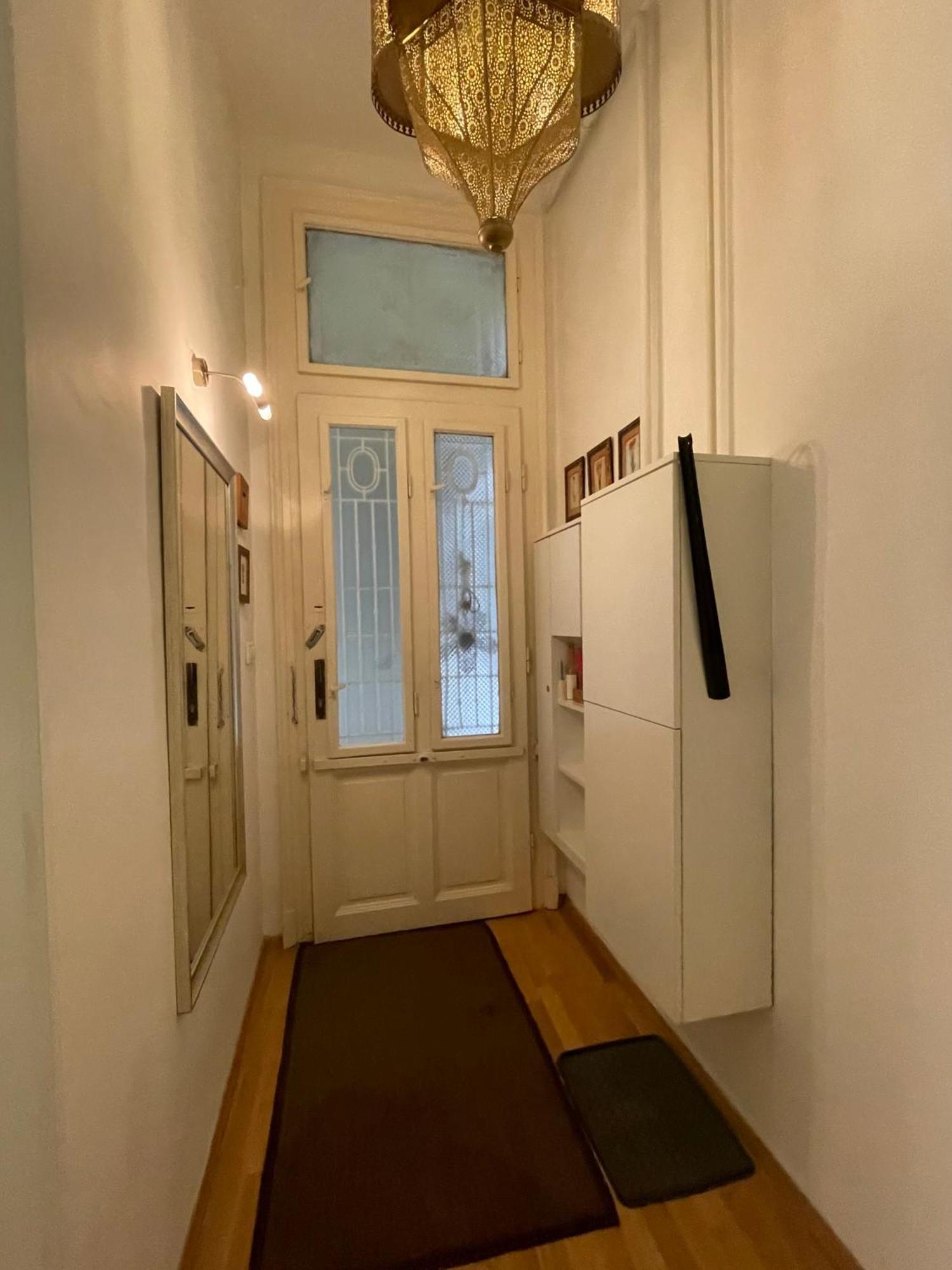 Amber Pearl Apartment 2 Rooms And 2 Bathrooms At Kalvin Square 부다페스트 외부 사진