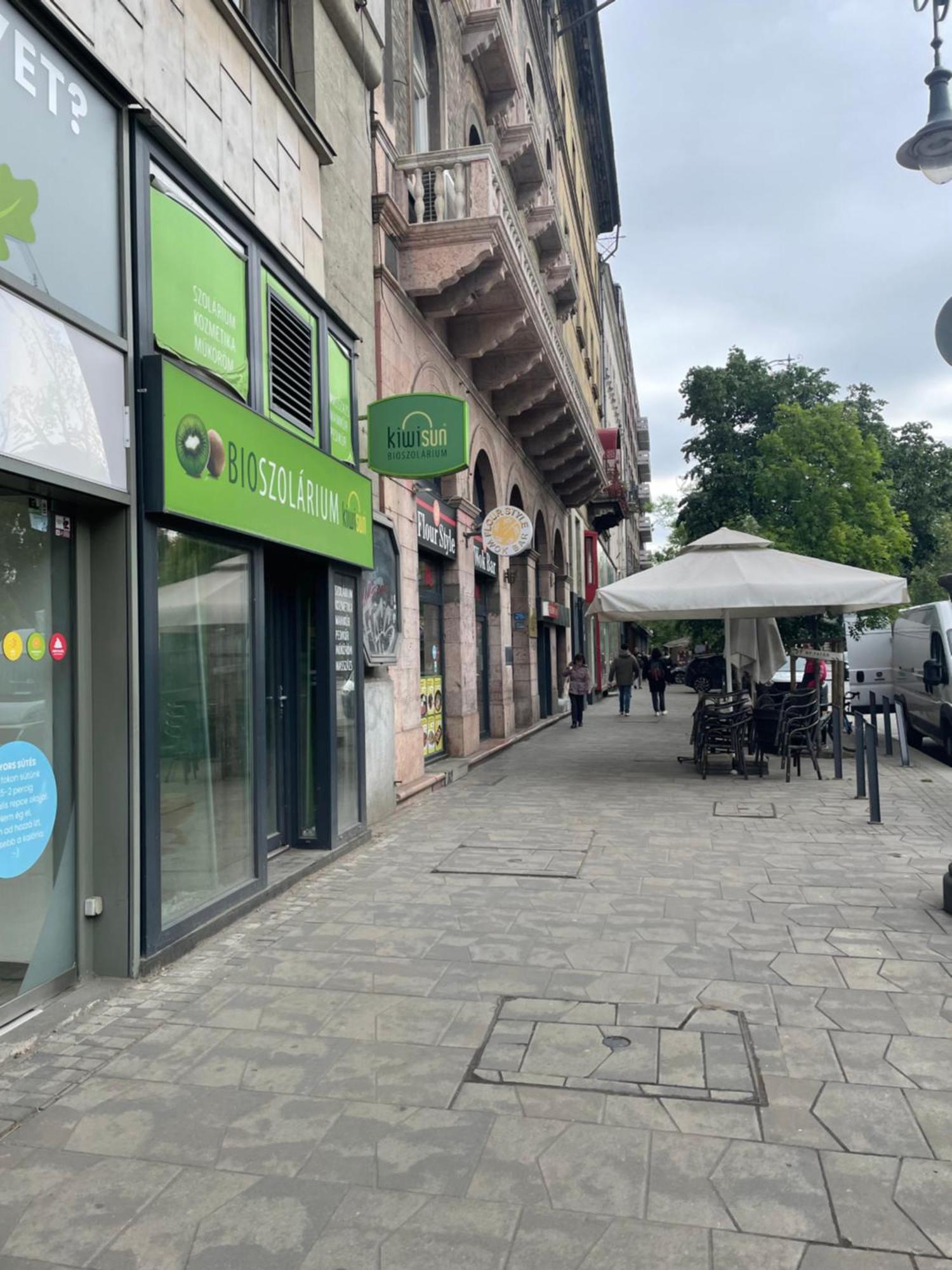 Amber Pearl Apartment 2 Rooms And 2 Bathrooms At Kalvin Square 부다페스트 외부 사진